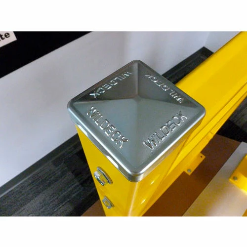 Wildeck® Cap For 5"x 5" Column Post, Silver