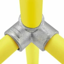 Global Industrial™ Pipe Fitting - 90 Degree Two Socket Tee 1-1/2" Dia.